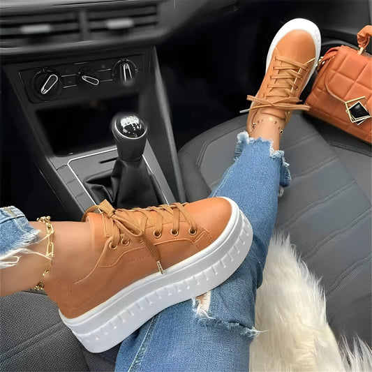 Kyan | Trendiga sneakers med hög sula