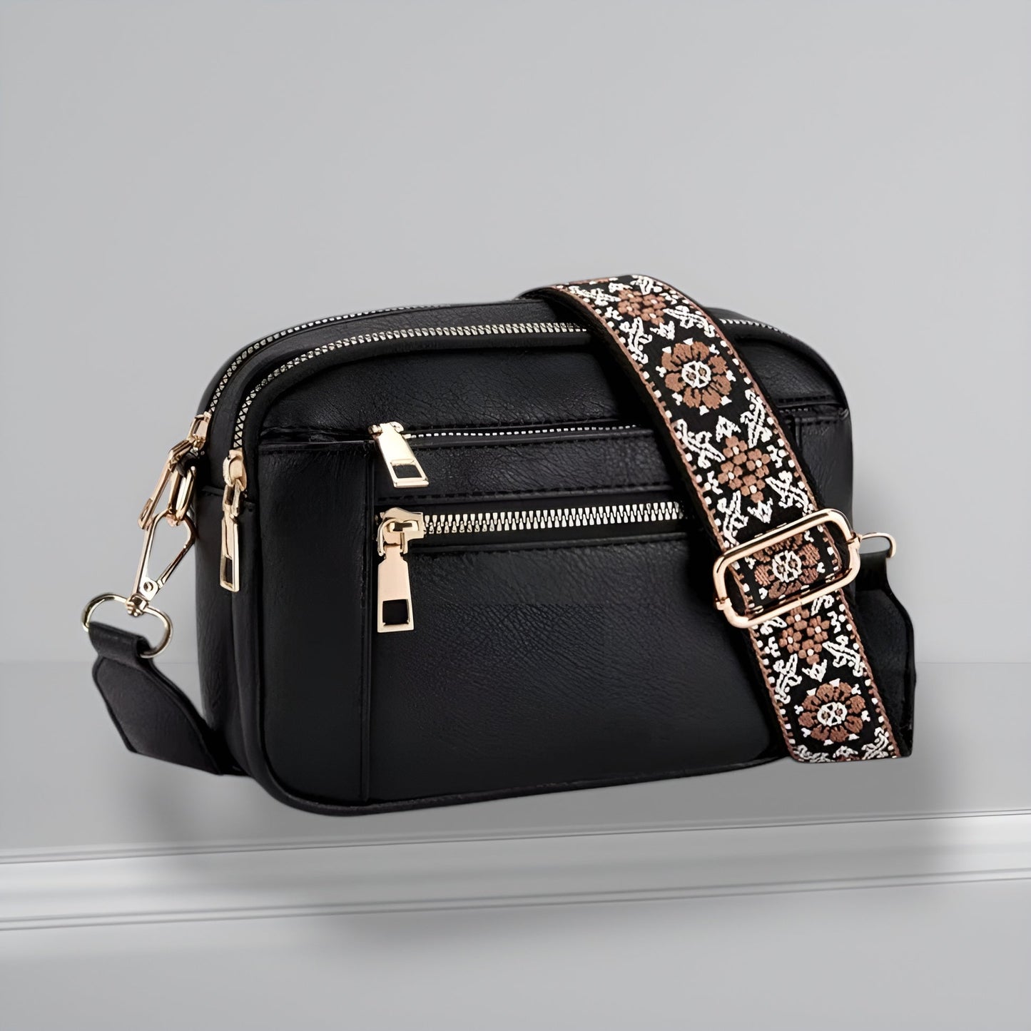 Romy | Stilren Handväska i Veganskt Läder