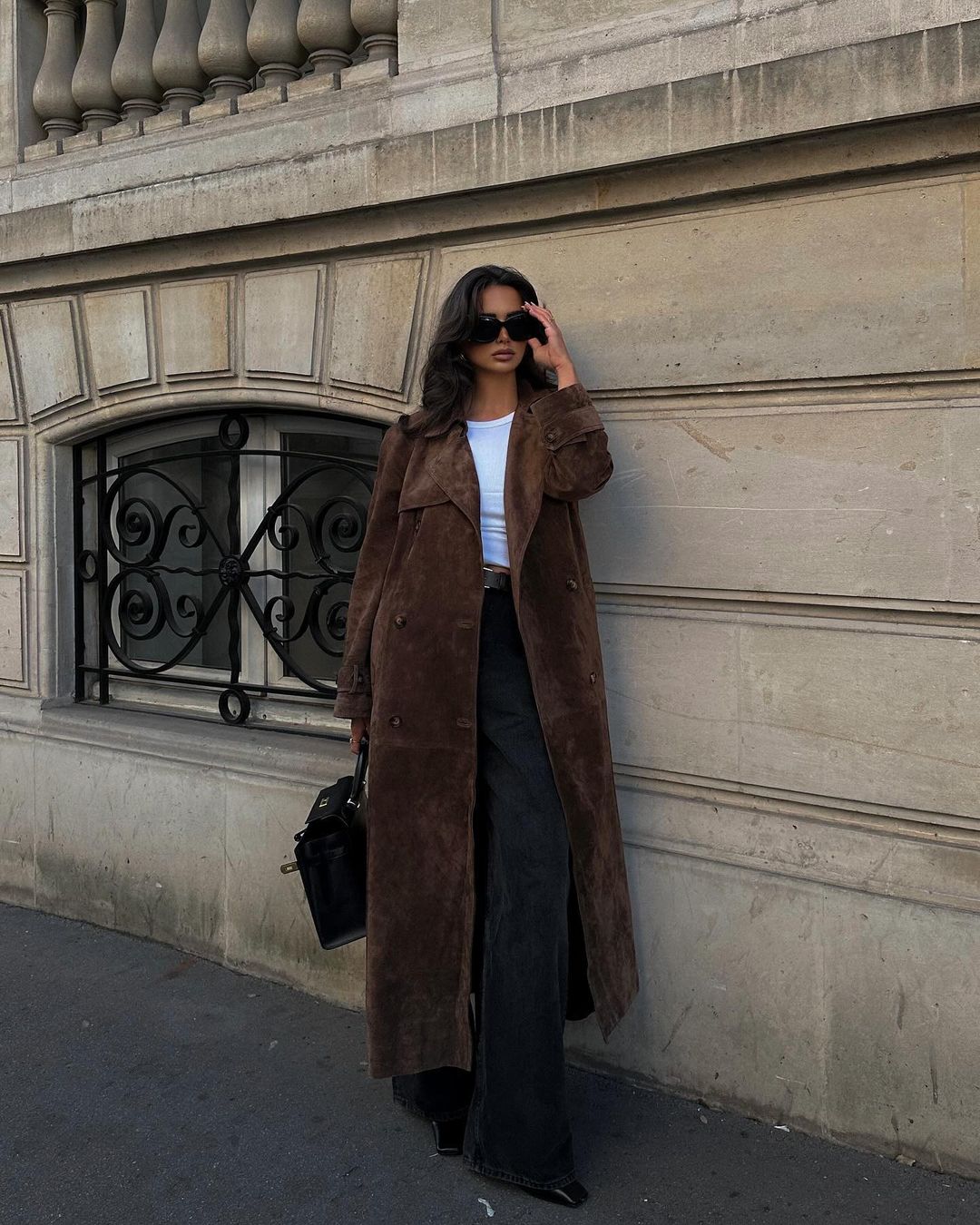 Charlotte | Stilren Trenchcoat med Modern Design