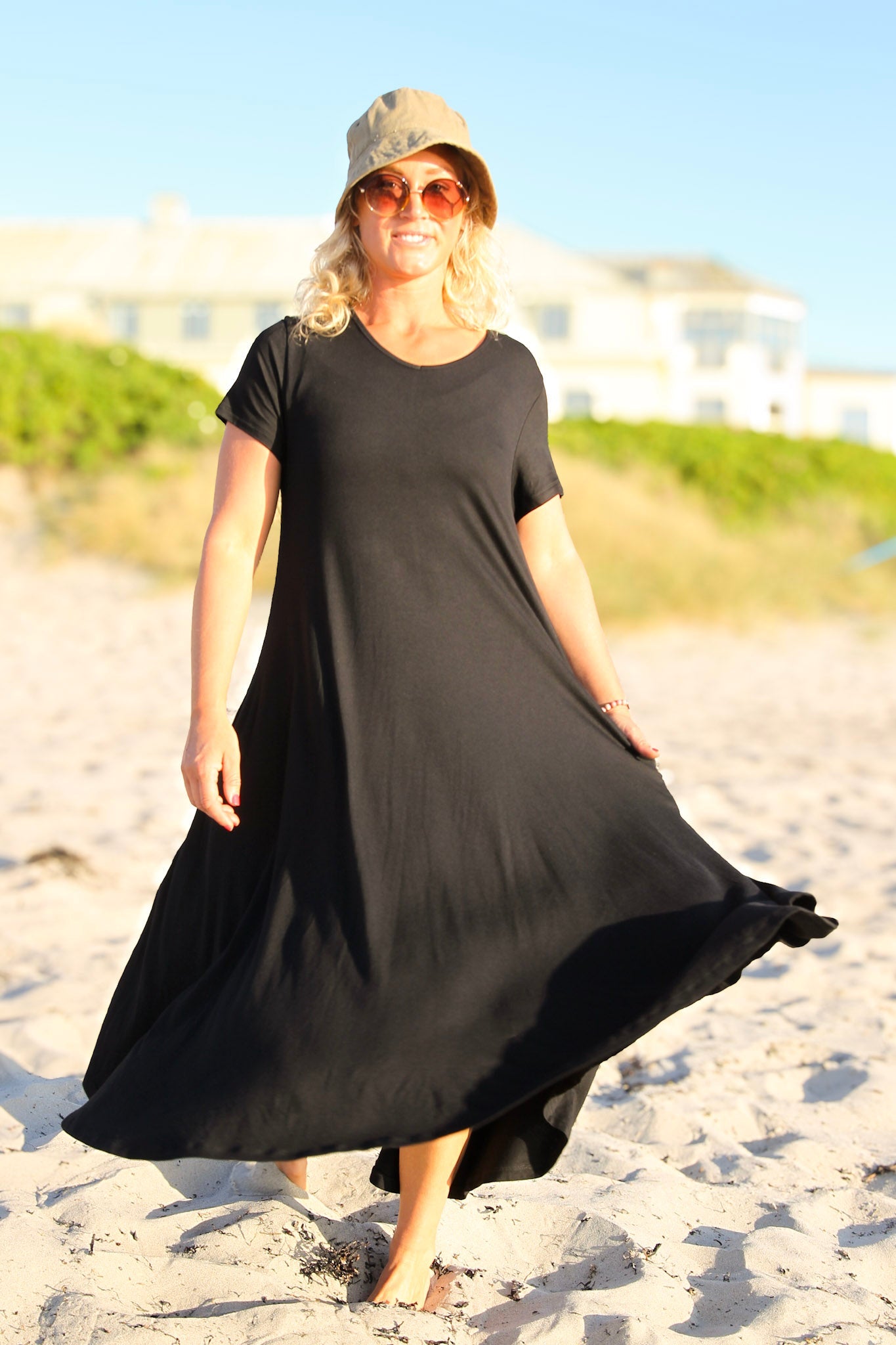 Ballerina | Elegant Klänning I Svart Linne