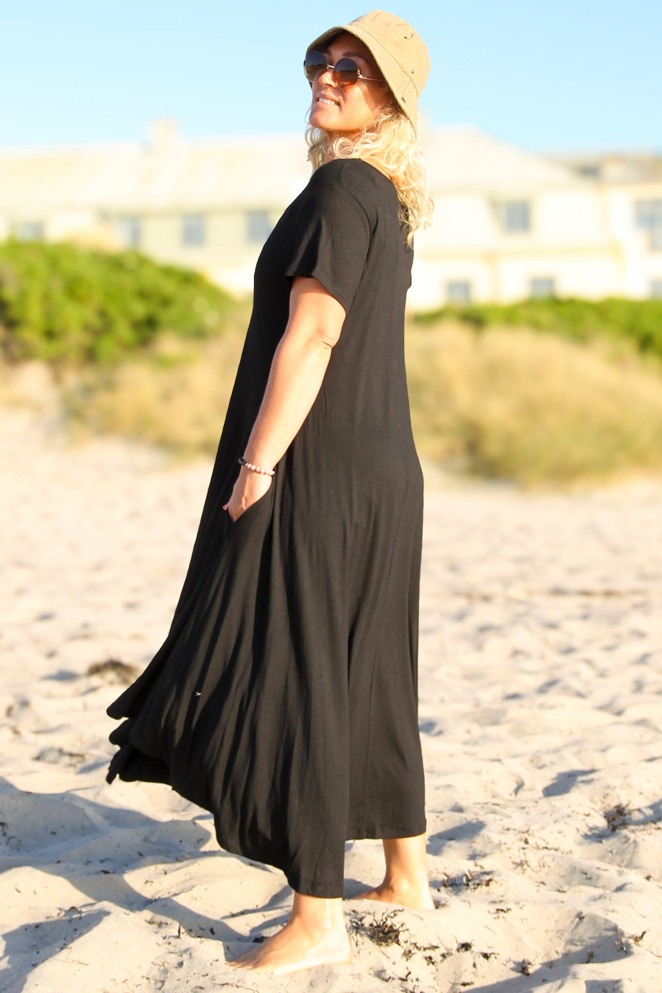 Ballerina | Elegant Klänning I Svart Linne