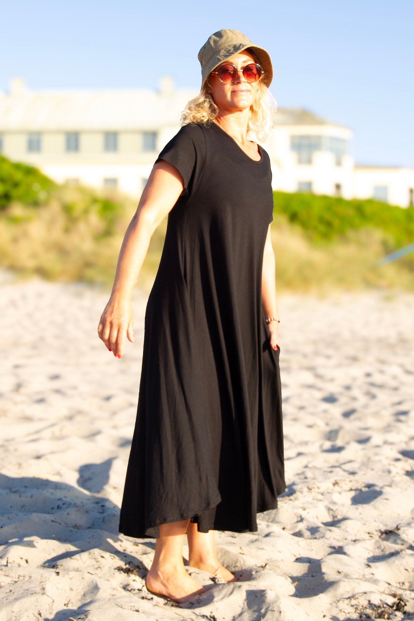 Ballerina | Elegant Klänning I Svart Linne