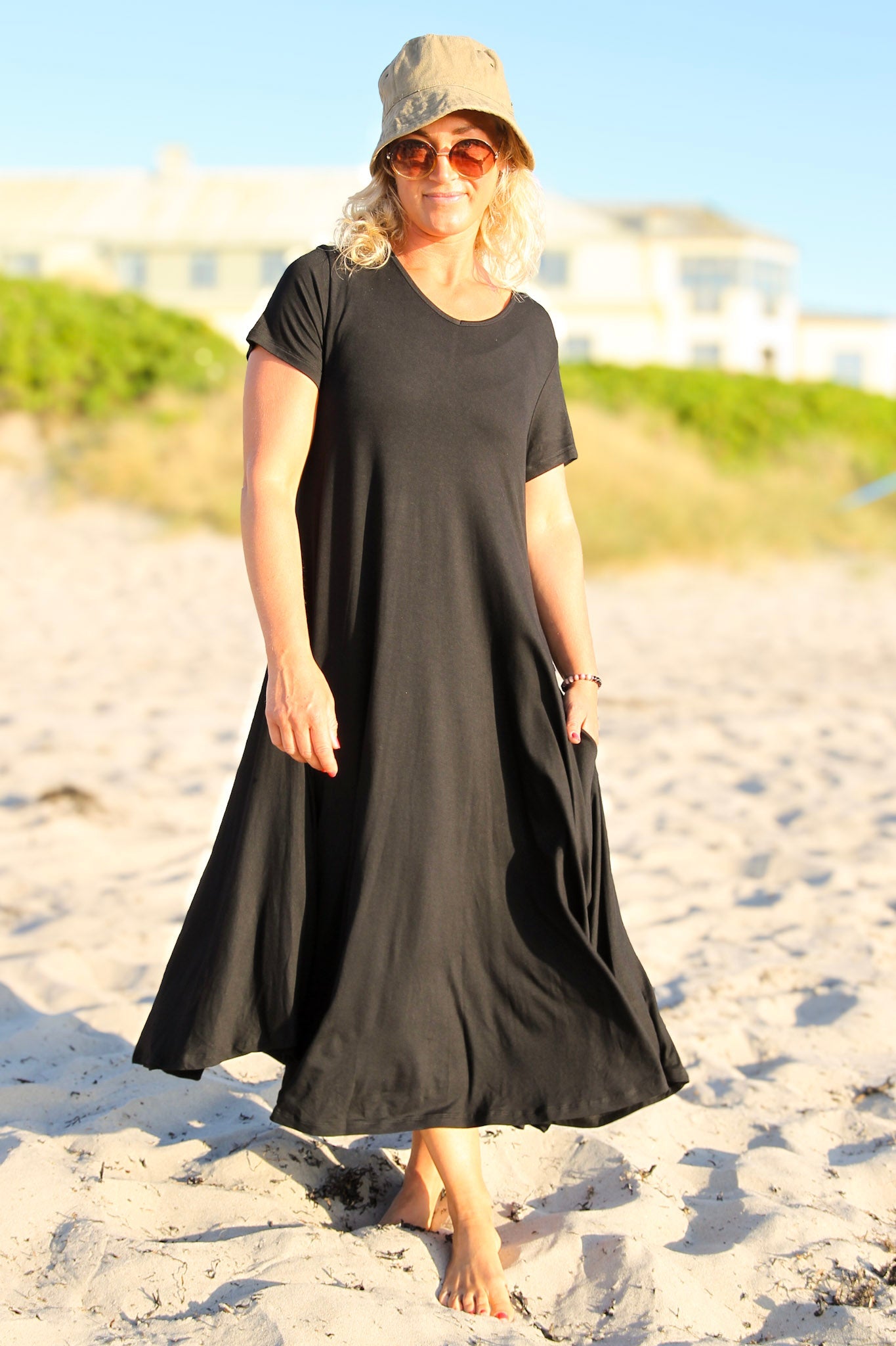 Ballerina | Elegant Klänning I Svart Linne