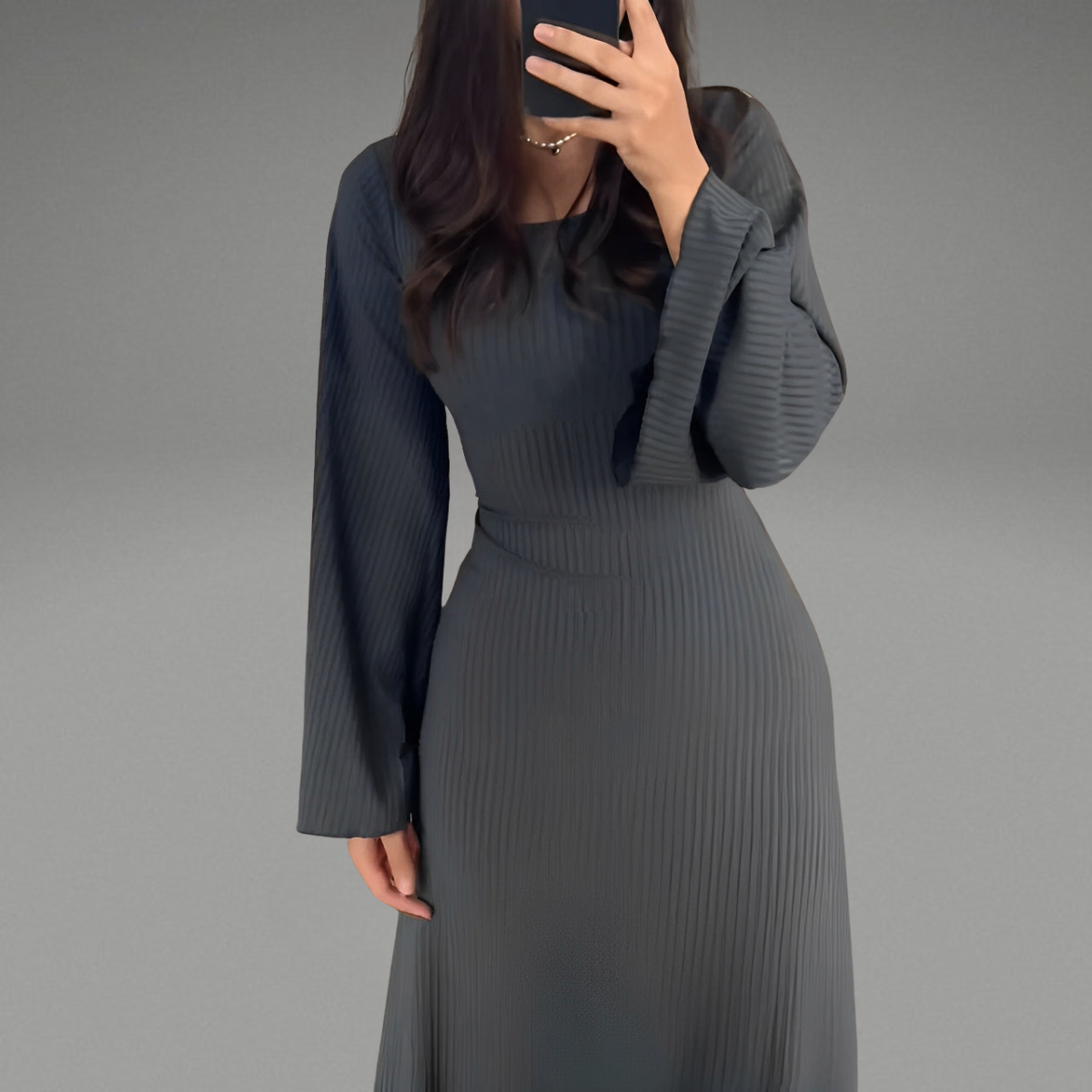 Beatrice | Stickad Maxiklänning