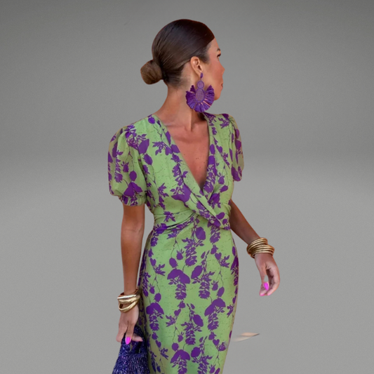 Rhiannon | Somrig Elegans I Varje Steg