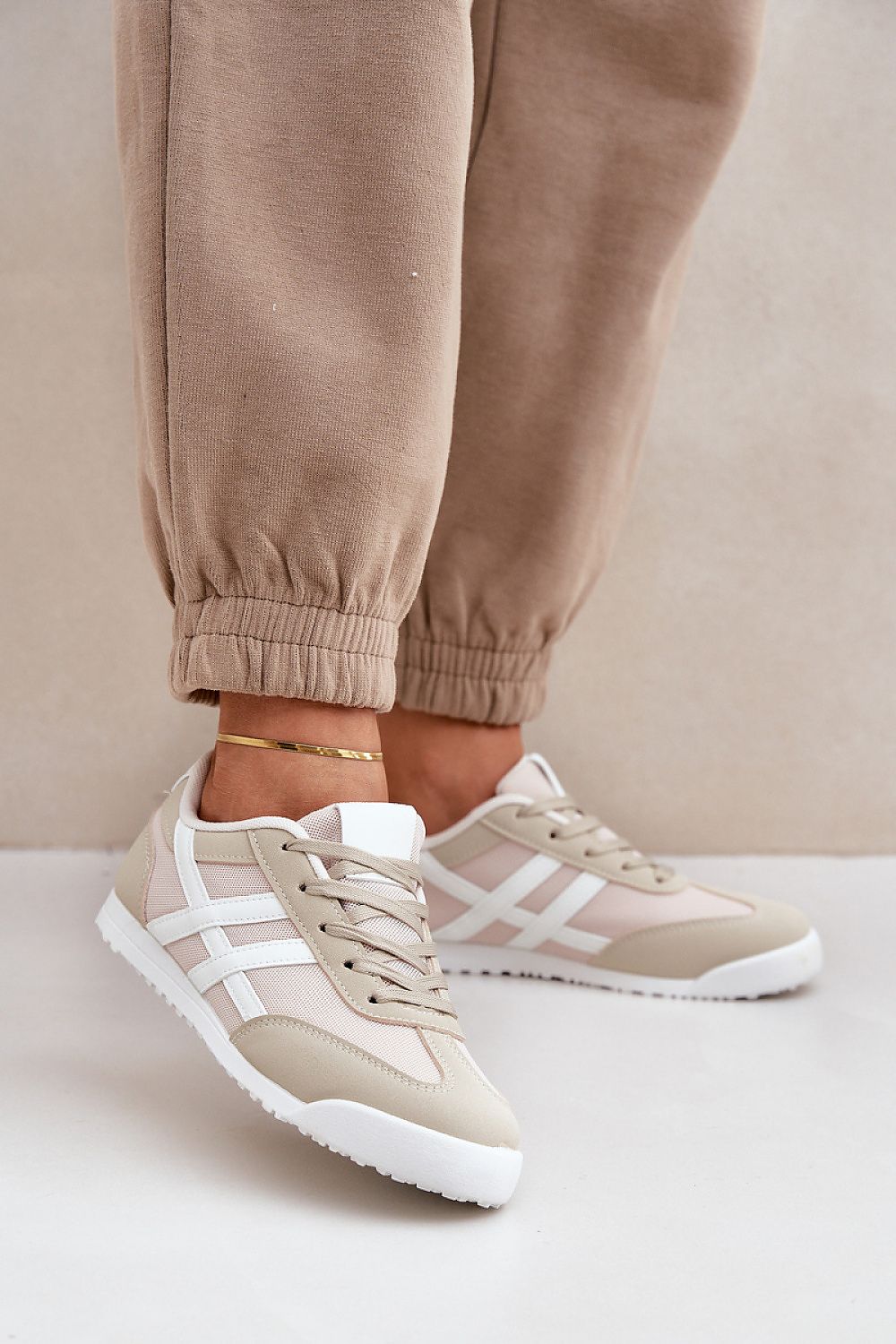 Mariana | låga sneakers i mesh och eco-läder