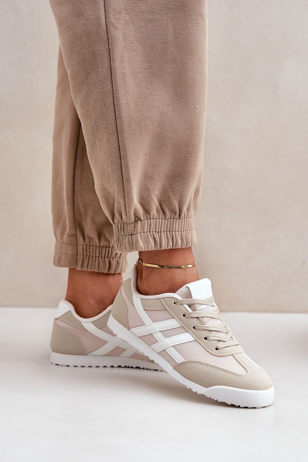 Mariana | låga sneakers i mesh och eco-läder