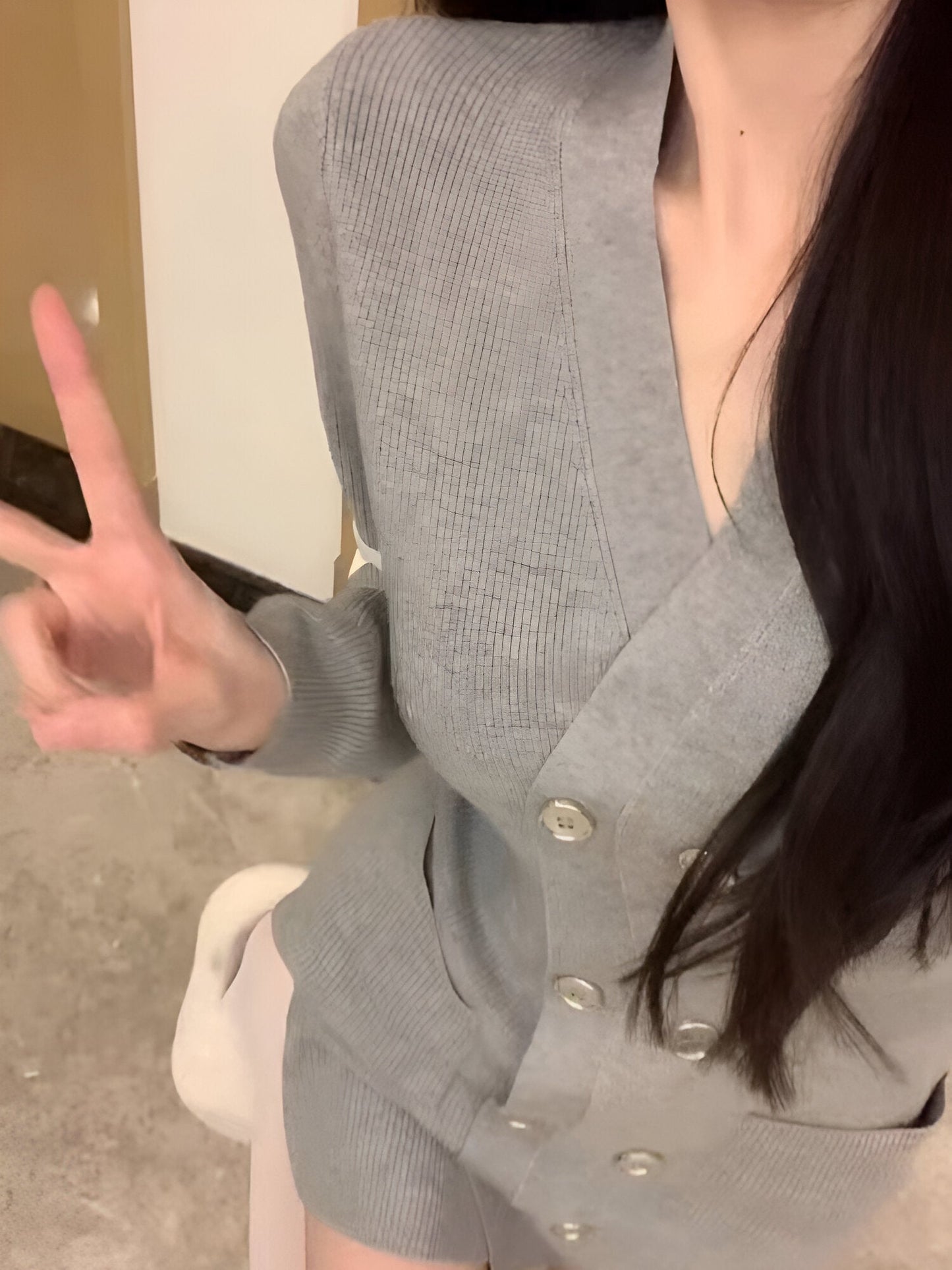 Johanna |Sexig och feminin virkad miniklänning