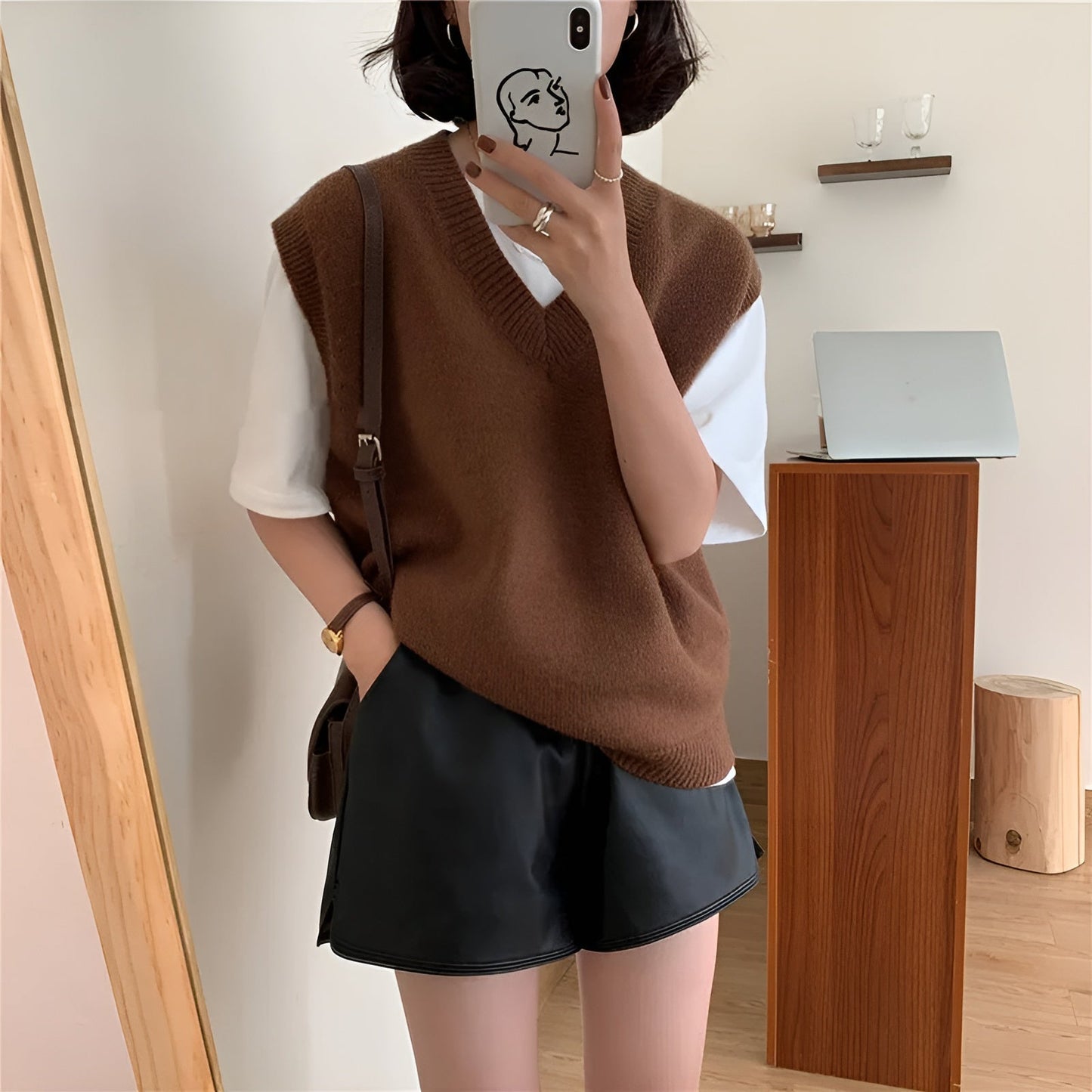 Maja | Trendig Stickad Väst för Kvinnor