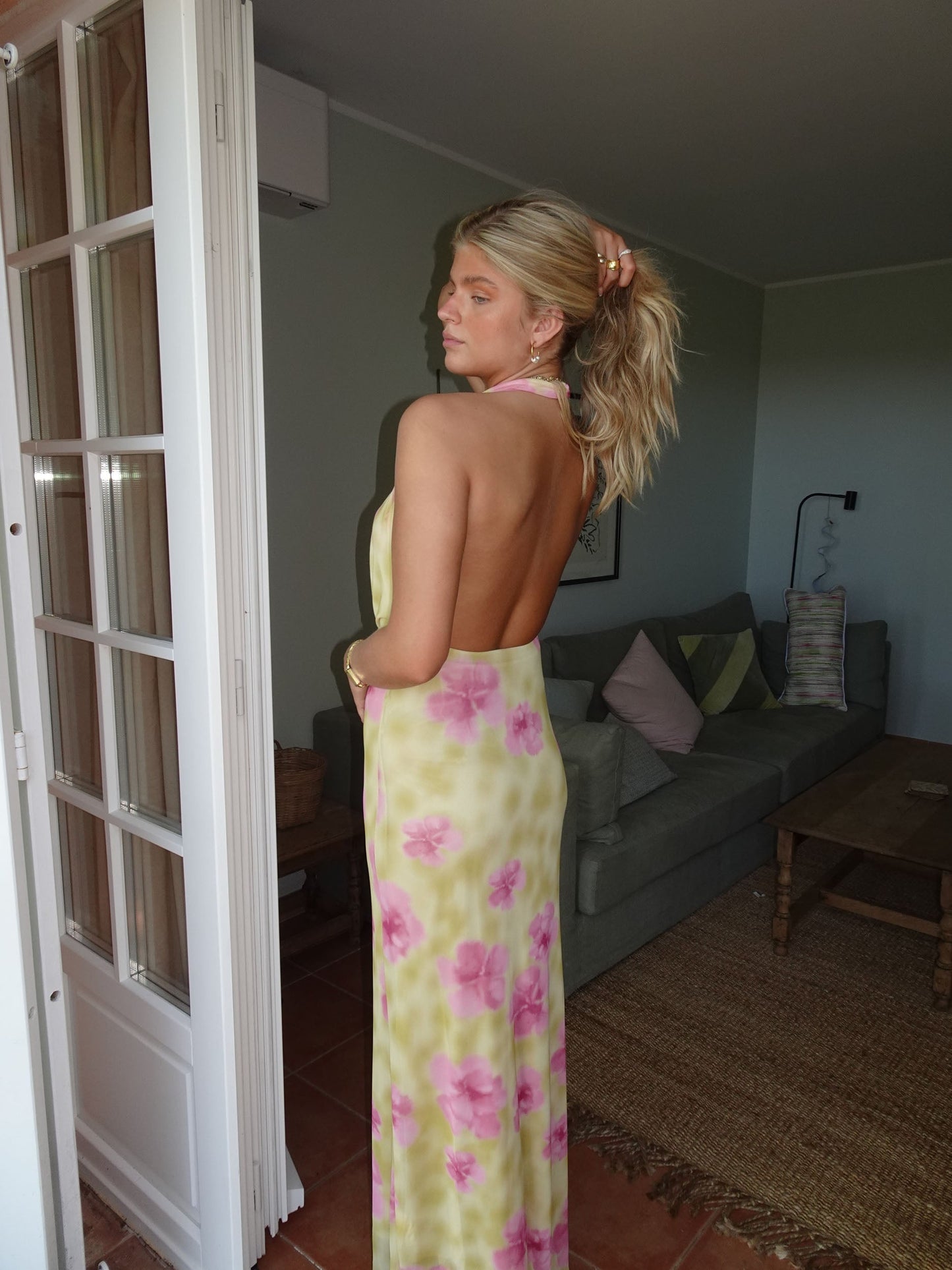 Sara | Somrig Maxiklänning Med Elegant Flöde