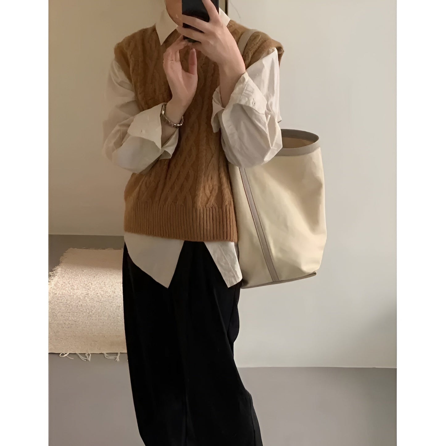 Ann-Marie | Trendig Långstickad Cardigan för Lager-På-Lager-Stil