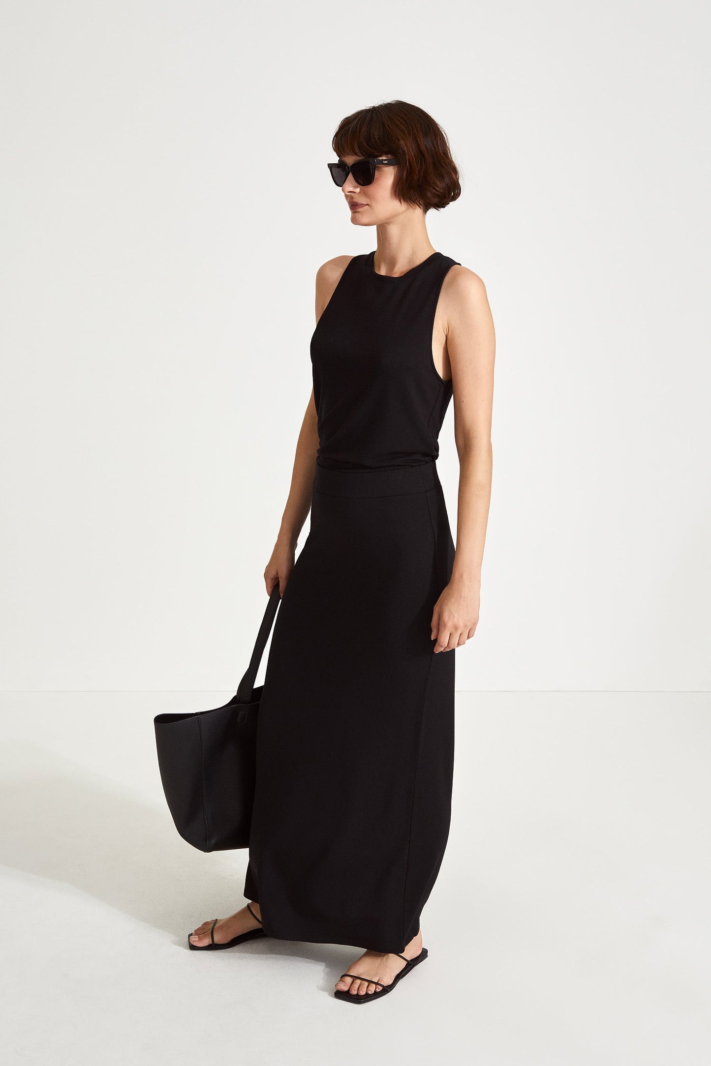 Karolina| Elegant Hellång Viskoskjol