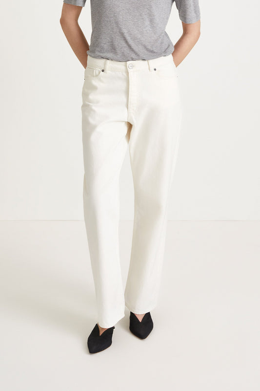 Kim Off-White Lösa Jeans med Medelhög Midja