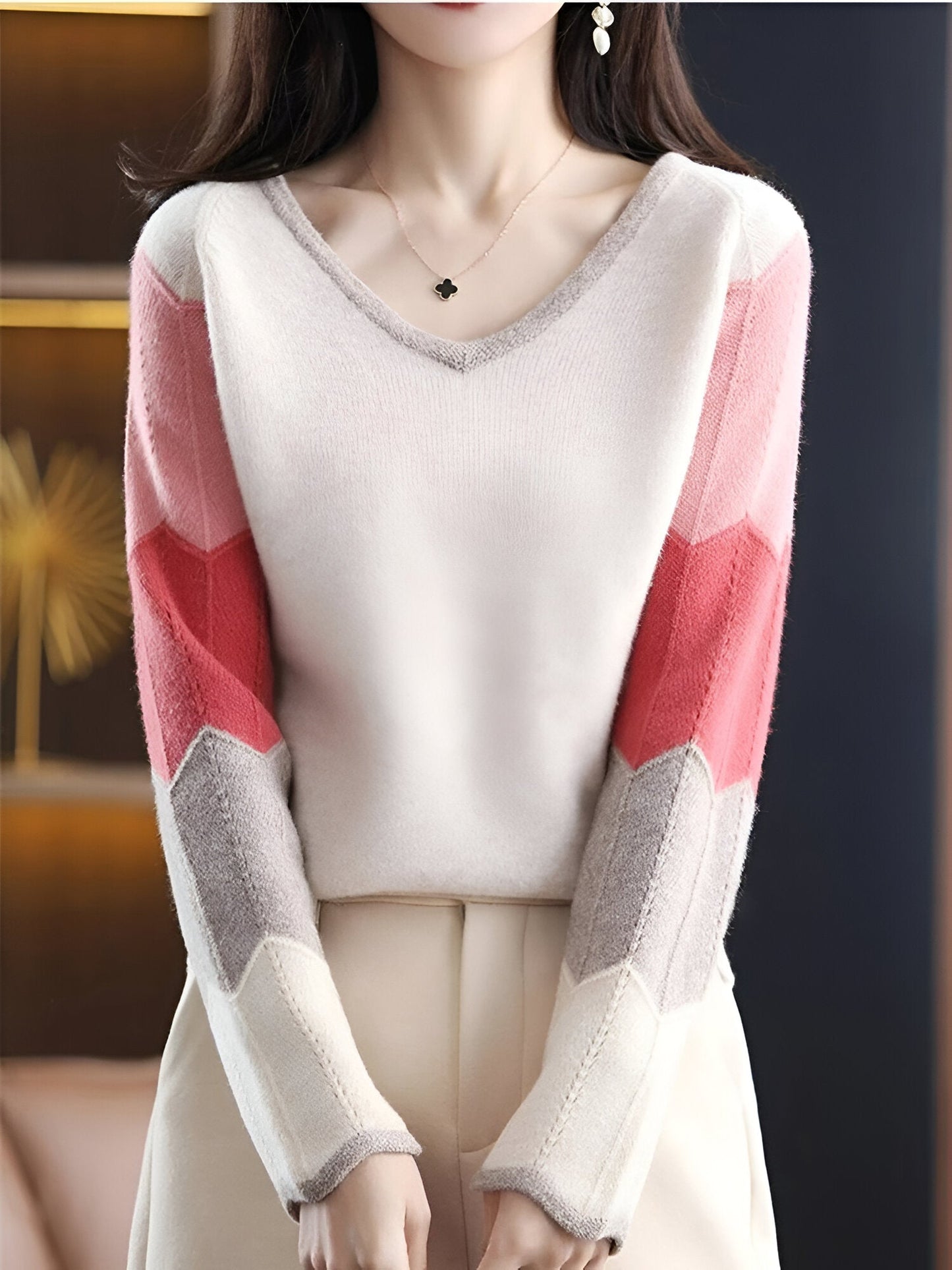 Marita |Bekväm och snygg patchwork-tröja med V-ringning