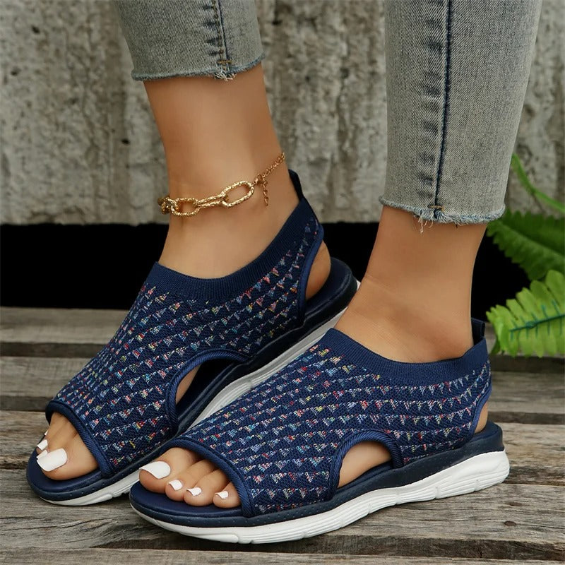 Phoebe - Avslappnade sandaler med öppen t